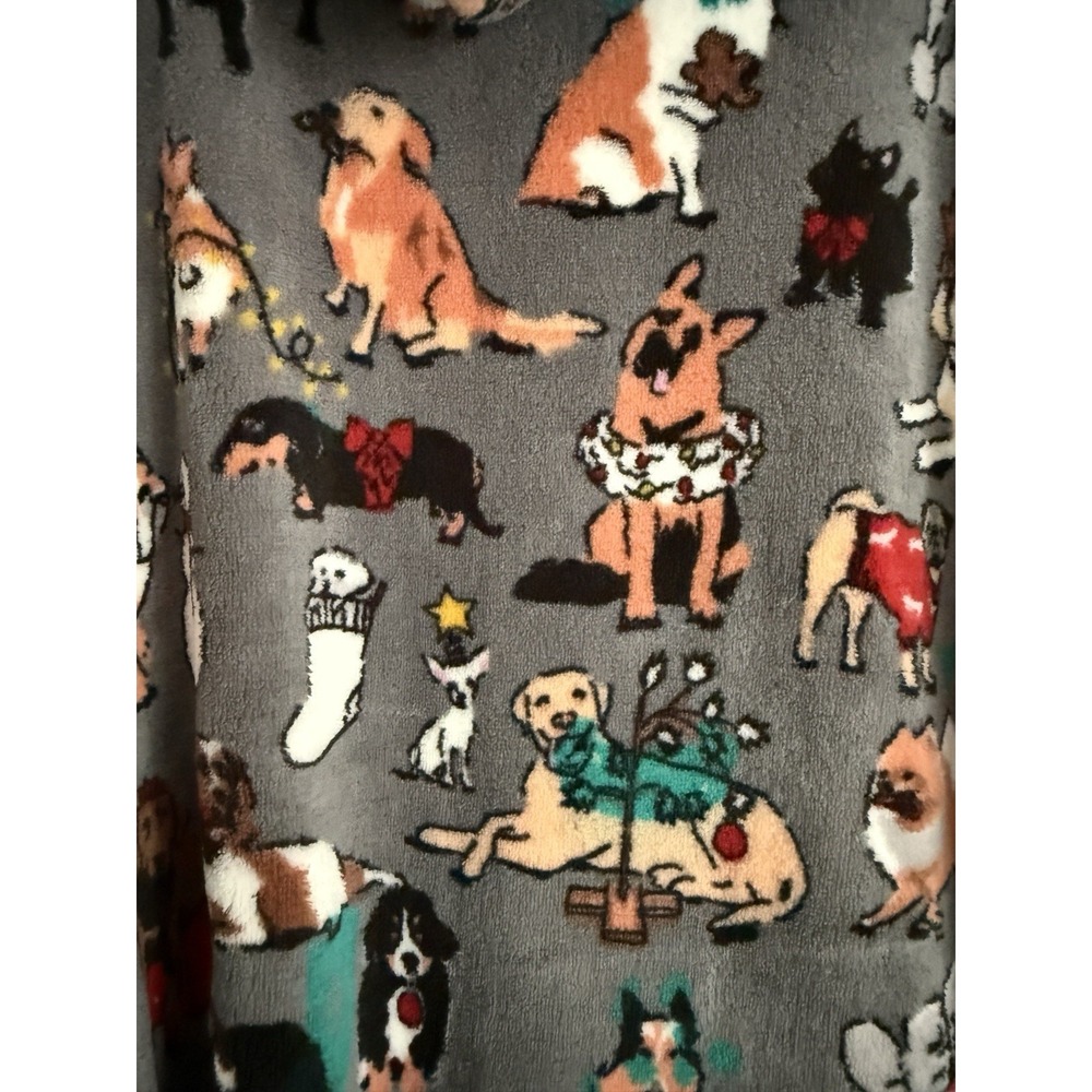 NWT Vera Bradley Robe Hoodie S M Fluffy Soft Hooded Fleece Robe HOLIDAY DOGS